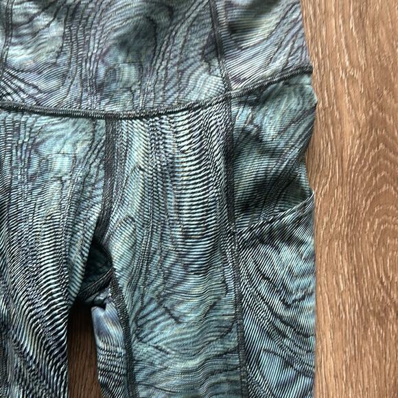 Lululemon Fast & Free High Rise Crop 23" Leggings - Picture 2 of 6
